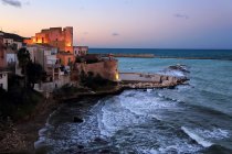 Pronóstico, Castellamare del Golfo, Sicilia, Italia, Europa - foto de stock