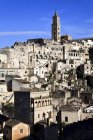 Sassi de Matera, la Civita et Sasso Barisano avec la cathédrale, Matera, Basilicate, Italie — Photo de stock