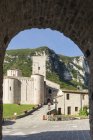 Abbazia San Vittore alle Chiuse, Genga, Marche, Italia, Europa — Foto stock