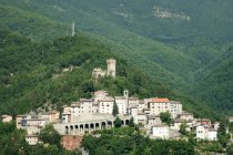 Vista desde Spelonga de Arquata del Tronto, Paisaje, Marcas, Italia, Europa - foto de stock