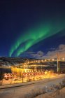 Luce del nord, Tjeldsundbrua, isola di Lofoten, Norvegia, Europa — Foto stock