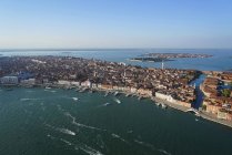 Vue de Venise depuis l'hélicoptère, Lagune de Venise, Italie, Europe — Photo de stock