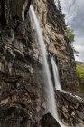 Cachoeira Pis del Pesio, Vale do Pesio (Valle Pesio), Parque Marguareis, Piemonte, Itália, Europa — Fotografia de Stock
