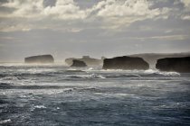 Great Ocean Road, Bahía de los Mártires, Territorios del Sur, Australia - foto de stock