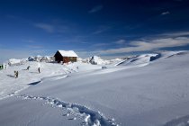 Hut, Dolomiti di Brenta, Madonna di Campiglio, Trentino Alto Adige, Italia - foto de stock