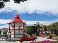 Jardin de Republica à Velas, la principale ville de l'île. Île de Sao Jorge, une île des Açores (Ilhas dos Acores) dans l'océan Atlantique. Les Açores sont une région autonome du Portugal. Europe, Portugal, Açores — Photo de stock