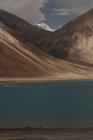 Pangong Tso. Ladakh, Jammu-et-Cachemire — Photo de stock