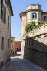 Улица Виа Фазарди, Реканати, Марке, Италия, Европа — стоковое фото