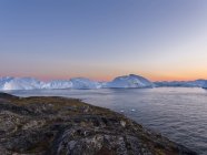 Ilulissat Icefjord também chamado de cangia ou Ilulissat Kangerlua na Baía Disko. O fiorde de gelo está listado como patrimônio mundial da UNESCO. América do Norte, Gronelândia, Dinamarca — Fotografia de Stock