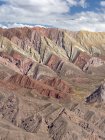 Знакових рок-формування Serrania де Hornocal в каньйоні Quebrada де Humahuaca. Quebrada належить до переліку Всесвітньої спадщини ЮНЕСКО. Південна Америка, Аргентина, листопад — стокове фото