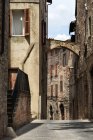 Foreshortening, Cidade Velha, Via Cesia street, Todi, Umbria, itália, Europa — Fotografia de Stock