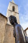 Statue of woman with traditional dress, Scanno, L Aquila, Abruzzo, Italy, Europe — Stock Photo