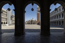 St. Marco square during coronavirus quarantine, COVID-19 lifestyle, Venice, Veneto, Italy, Europe — Stock Photo