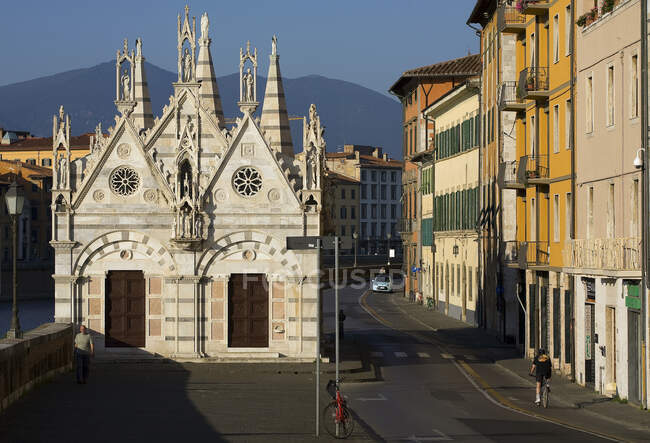 Iglesia de Santa Maria della Spina, Pisa, Toscana, Italia, Europa.. - foto de stock