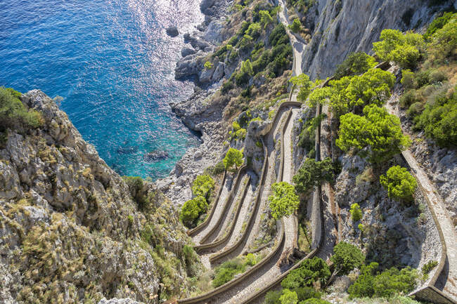 Vía Krupp, isla de Capri, Campania, Italia, Europa - foto de stock