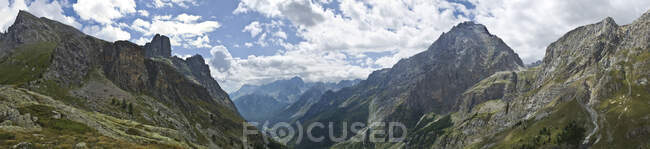 Vista aerea delle Alpi, valle della maira, italia — Foto stock