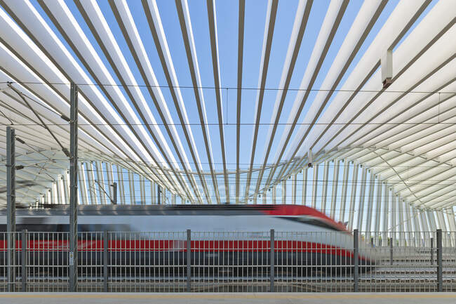 Bahnhof Alta velocita Mediopadana, Reggio Emilia, Emilia Romagna, Italien — Stockfoto