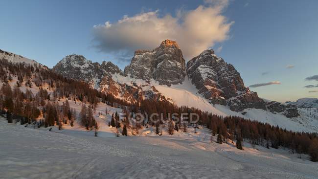 Pelmo Mount, Dolomites, Borca di Cadore, Veneto, Itália — Fotografia de Stock