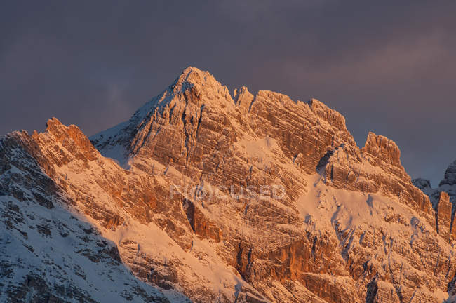 Punta Nera (Gruppo Sorapis), Dolomiti di Ampezzo, Cortina d'Ampezzo, Veneto, Italia — Foto stock