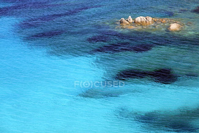 Cala Spalmatore Cape, Isola Molara e Tavolara islands, Porto San Paolo, Loiri, Sardinia, Italy, Europe — стоковое фото