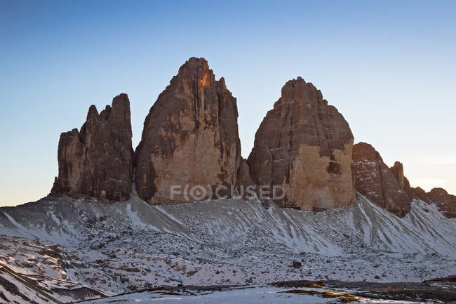 Três picos de Lavaredo, Tre Cime di Lavaredo, Dolomitas montanha, UNESCO, Patrimônio Mundial, Veneto, Itália, Europa — Fotografia de Stock