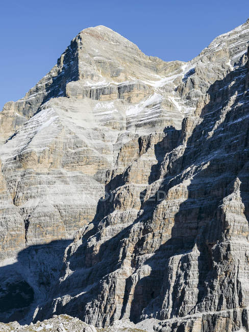 Le cime delle Tofane dalla Val Travenanzes nelle Dolomiti vicino a Cortina d'Ampezzo. Le Dolomiti sono dichiarate Patrimonio dell'Umanità dall'UNESCO. europa, Europa centrale, Italia, novembre — Foto stock