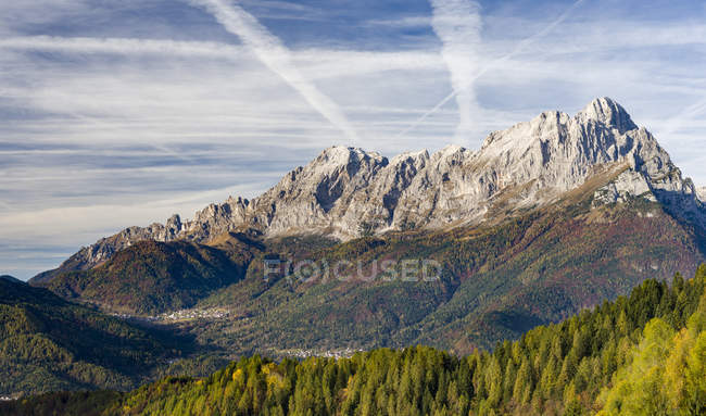 The Agordo in the Dolomites of the Veneto, seen from the road up to  Passo Duran.  The Dolomites of the Veneto are part of the UNESCO world heritage. Europe, Central Europe, Italy, October — Stock Photo