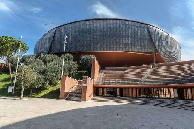 Auditorium Parco della Musica ist ein großer multifunktionaler öffentlicher Musikkomplex, entworfen vom italienischen Architekten Renzo Piano, Rom, Latium, Italien, Europa — Stockfoto