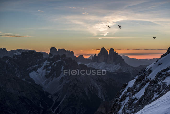 Sunrise at the Tre Cime di Lavaredo, Picco di Vallandro, Prato Piazza, Dolomites, Trentino-Alto Adige, Italy — Stock Photo