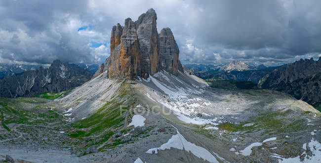 Tre Cime di Lavaredo, Auronzo, Cadore, Dobbiaco, Dolomites, Alpes, Trentin-Haut Adige, Italie — Photo de stock