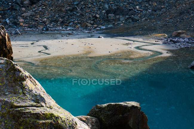 Cassandra lake, Disgrazia massif, Valmalenco, Valtellina, Lombardia, Itália — Fotografia de Stock
