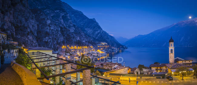 Limone sul Garda, Garda Lake, Lombardy, Italy — Stock Photo