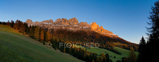 Coucher de soleil sur Rosengarten, Rosengarten, Trentino-Alto Adige, Dolomites, Italie, Europe — Photo de stock