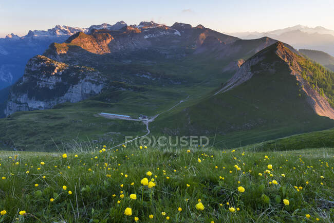 Vale do Nana, Parque Natural Adamello Brenta, Adige Trentino-Alto, Itália, Europa — Fotografia de Stock