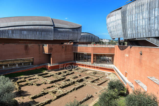 Auditório Parco della Musica é um grande complexo de música pública multifuncional, projetado pelo arquiteto italiano Renzo Piano, Roma, Lácio, Itália, Europa — Fotografia de Stock