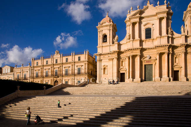 Catedral de San Nicol, Noto, Sicilia, Italia, Europa - foto de stock