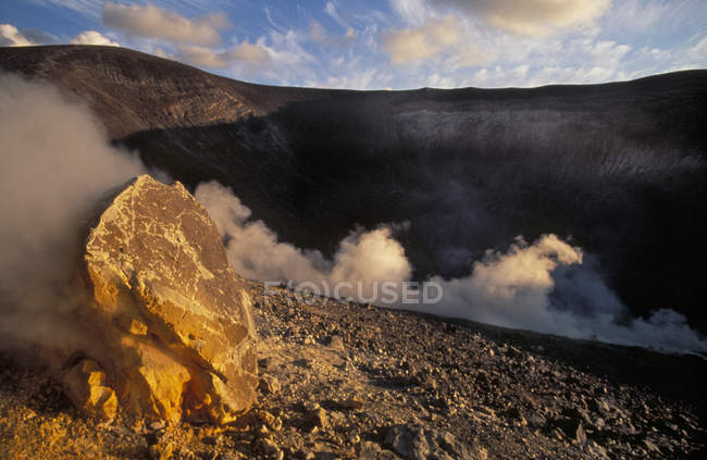 Vulcão, Ilha Vulcano, Ilhas Eólias, Sicília, Itália — Fotografia de Stock