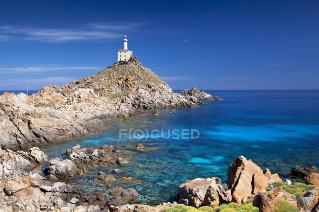 Faro di Punta Scorno, isola dell'Asinara, Porto Torres, Sardegna, Italia, Europa — Foto stock