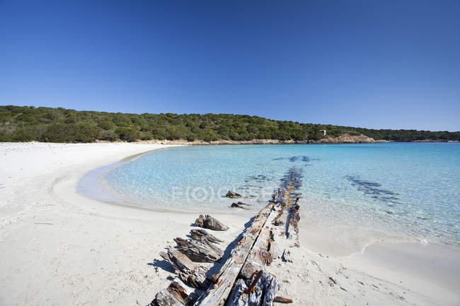 Spiaggia del reltto, Cala Relitto, Isola di Caprera, parco nazionale Arcipelago della Maddalena, La Maddalena (OT), Sardinia, Italy, Europe — Stock Photo