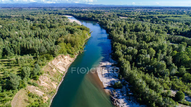 Vista aérea del Parque Natural del Tesino, Bereguardo, Lombardía, Italia, Europa - foto de stock