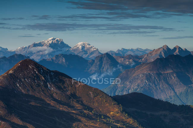 Marmolada, що переглядали з Форлла Аверау, перевал Фалзарего, Доломітові Альпи, Італія — стокове фото