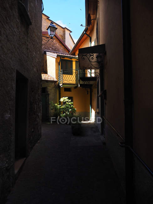 Centro histórico, Pueblo de Perledo, Lago Como costa este, Lombardía, Italia, Europa - foto de stock