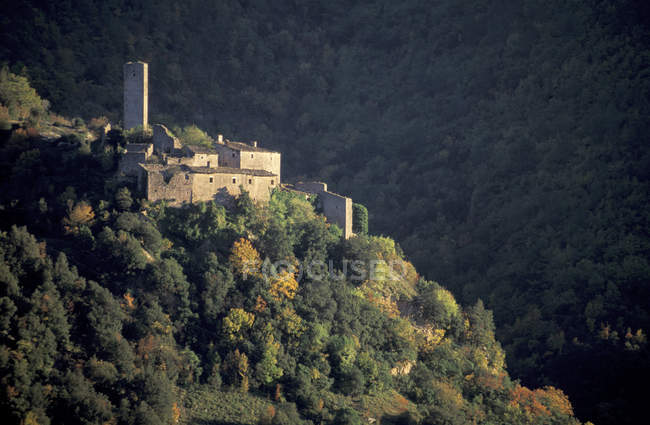 Umbriano village, valnerina, italien — Stockfoto