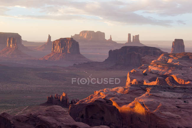 Panorama of the Monument Valley from a remote point of view, known as The Hunt's Mesa, Ariziona border, Utah, United States of America, North America — Stock Photo