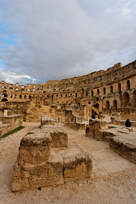 Anfiteatro romano, El Djem, Túnez, Norte de África - foto de stock