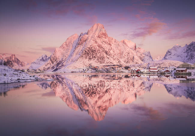 Reine, Isola di Lofoten, Norvegia, Europa — Foto stock