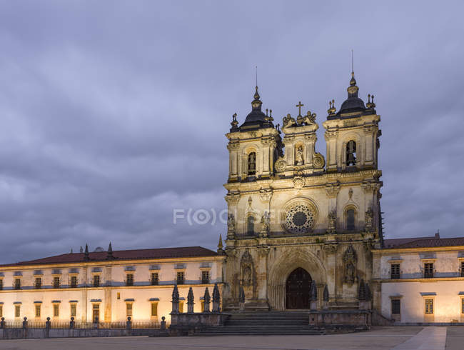 The monastery of Alcobaca, Mosteiro de Santa Maria de Alcobaca, listed as UNESCO world heritage site. Europe, Southern Europe, Portugal — Stock Photo