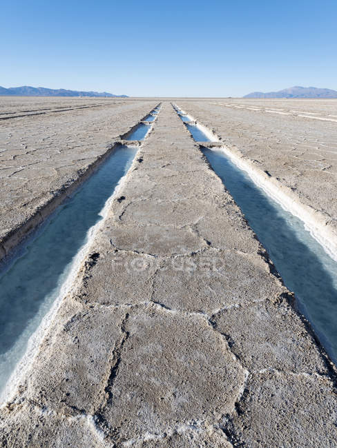 Salt processing area open to visitors Landscape on  the salt flats Salar Salinas Grandes in the  Altiplano. South America, Argentina — Stock Photo