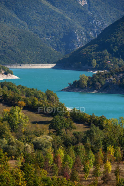 Parco Nazionale dei Monti Sibillini, Lago di Fiastra, Marche, Italia, Europa — Foto stock