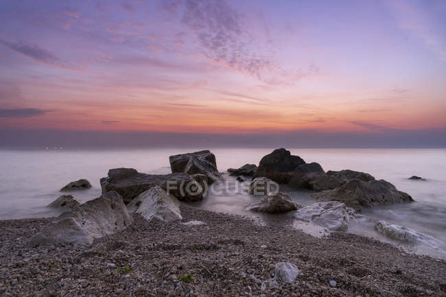 Mare, alba sulla spiaggia di Porto Recanati, Marche, Italia, Europa — Foto stock